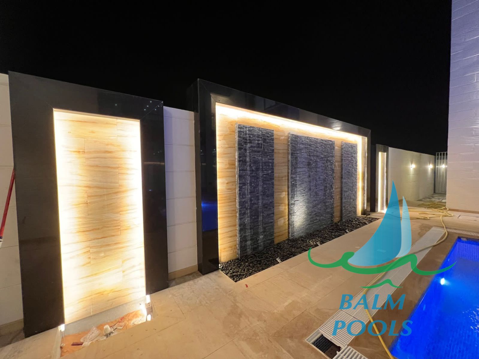 Night pool feature